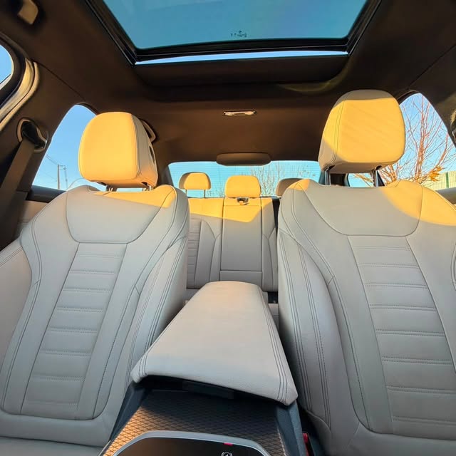 BMW 320I M SPORT - Imagem 7