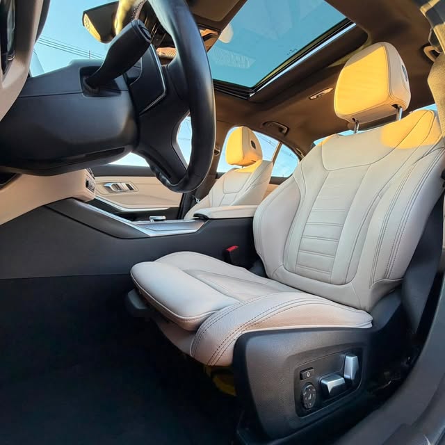 BMW 320I M SPORT - Imagem 9