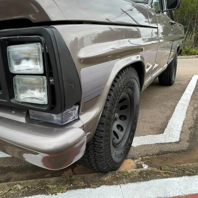 FORD F1000 - Imagem 5