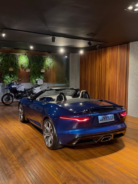 JAGUAR F-TYPE P300 R-DYNAMIC CABRIO - Imagem 11