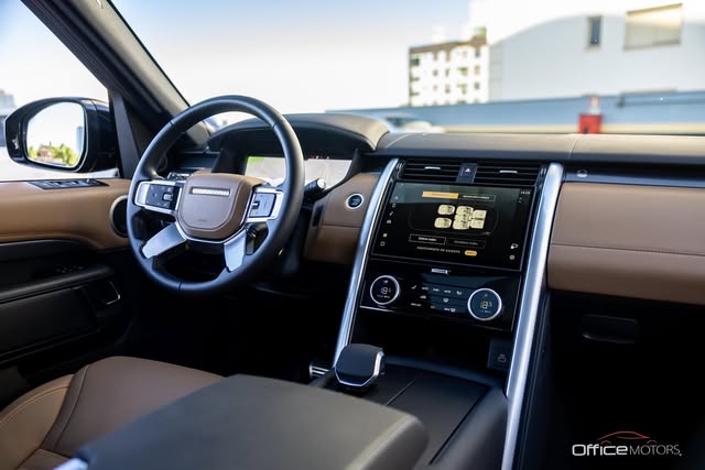 LAND ROVER DISCOVERY METROPOLITAN EDITION - Imagem 2