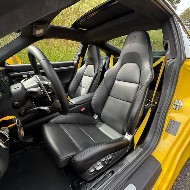 PORSCHE 911 TURBO - Imagem 3