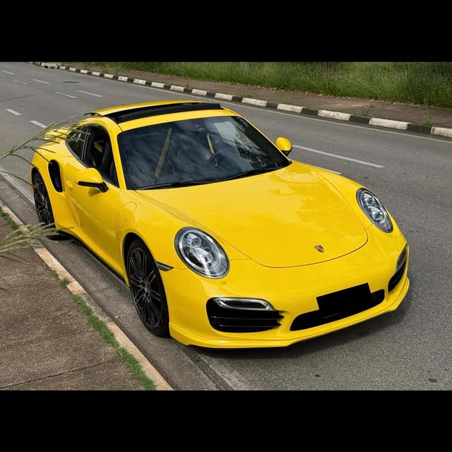PORSCHE 911 TURBO - Imagem 4