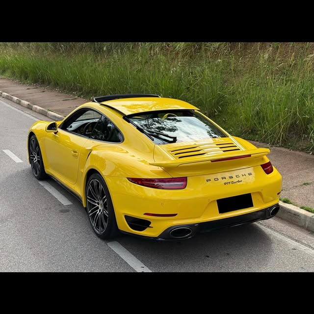 PORSCHE 911 TURBO - Imagem 6