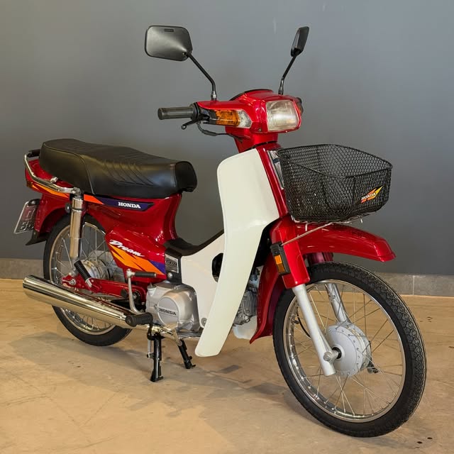 HONDA C-100 DREAM - Imagem 1