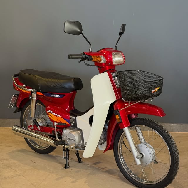 HONDA C-100 DREAM - Imagem 11