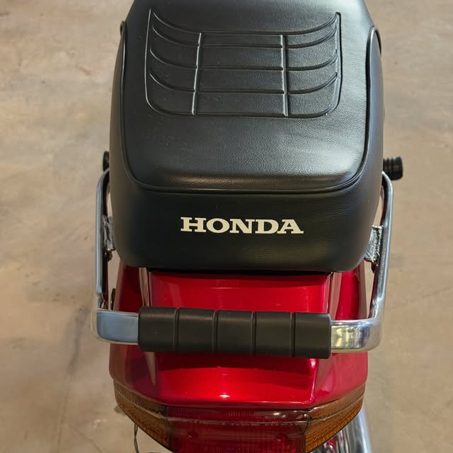 HONDA C-100 DREAM - Imagem 8