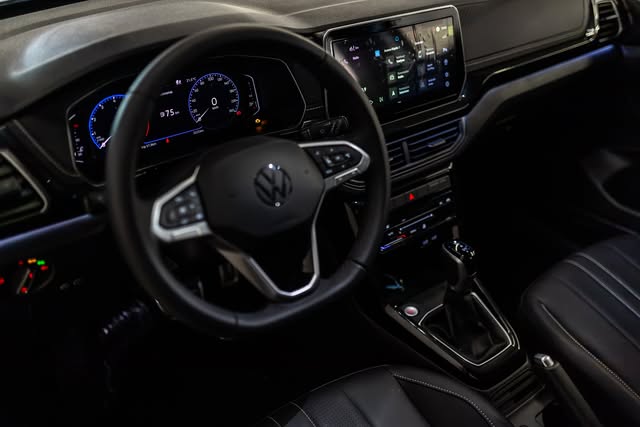 VOLKSWAGEN T-CROSS HIGHLINE - Imagem 3