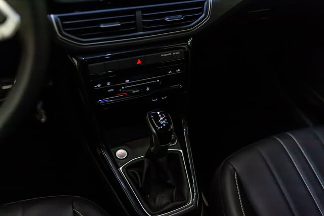 VOLKSWAGEN T-CROSS HIGHLINE - Imagem 5