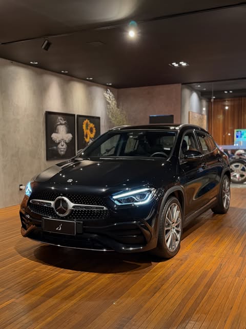 MERCEDES-BENZ GLA200 AMG LINE - Imagem 8