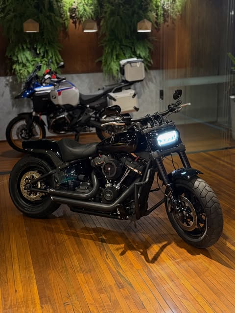 HARLEY-DAVIDSON FAT BOB - Imagem 4