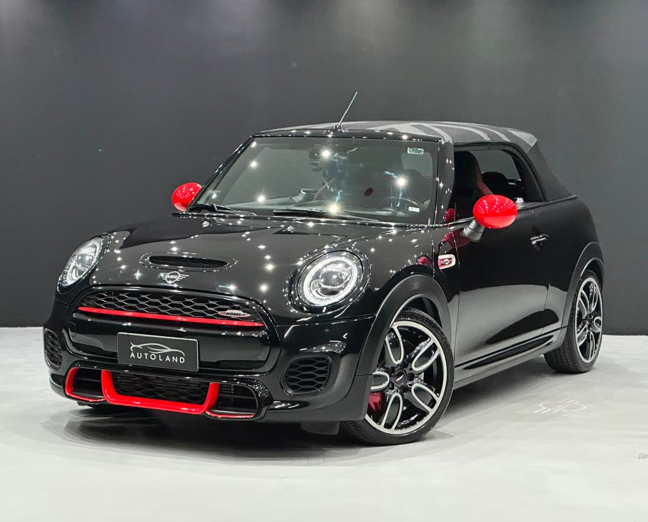 MINI COOPER JOHN COOPER WORKS CABRIO STEPTRONIC - Imagem 3