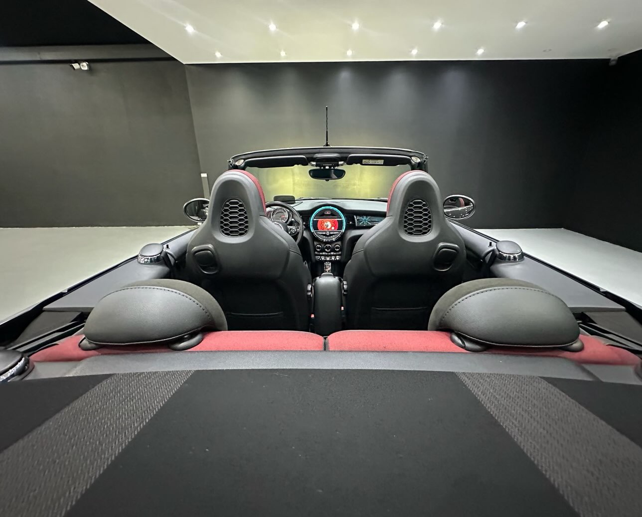 MINI COOPER JOHN COOPER WORKS CABRIO STEPTRONIC - Imagem 5