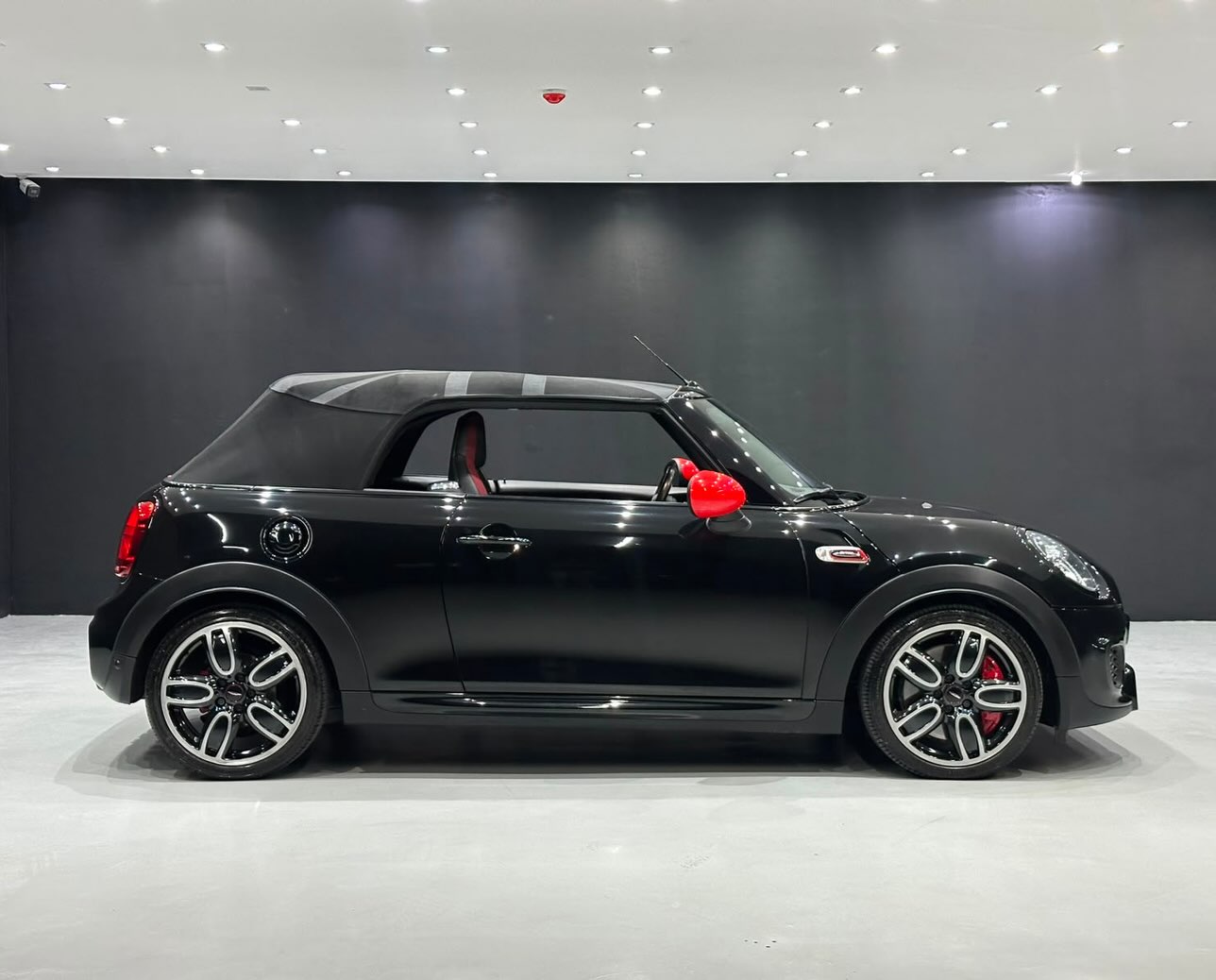 MINI COOPER JOHN COOPER WORKS CABRIO STEPTRONIC - Imagem 10