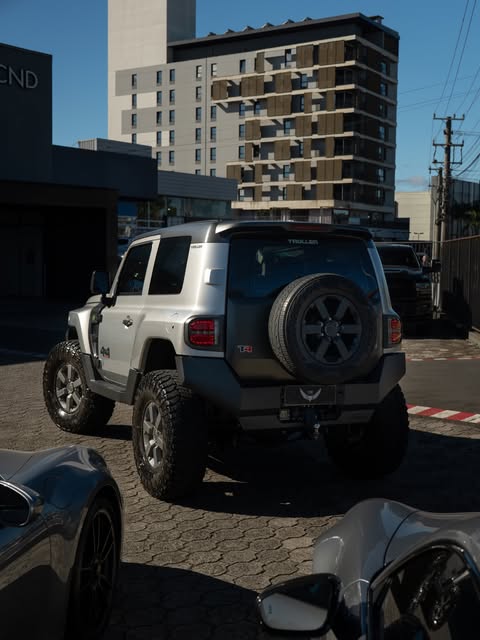 TROLLER T4 XLT - Imagem 11