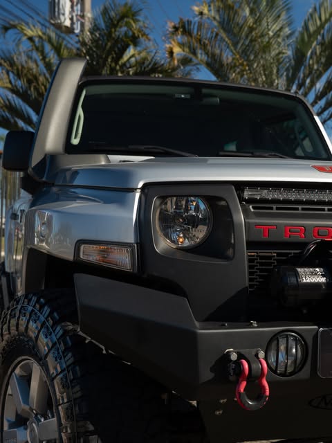 TROLLER T4 XLT - Imagem 7
