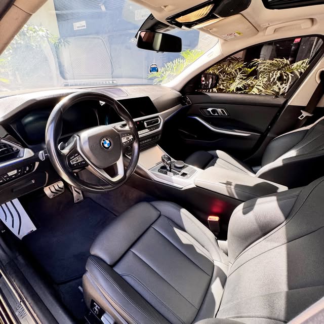 BMW 320I SPORT GP - Imagem 8