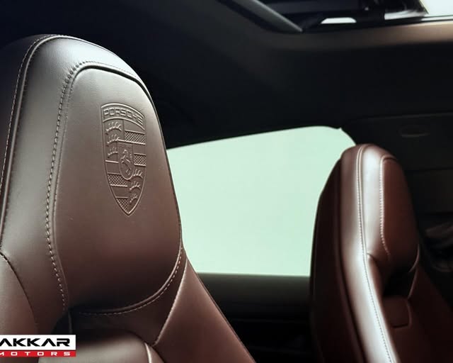 PORSCHE PANAMERA 4 E-HYBRID - Imagem 6