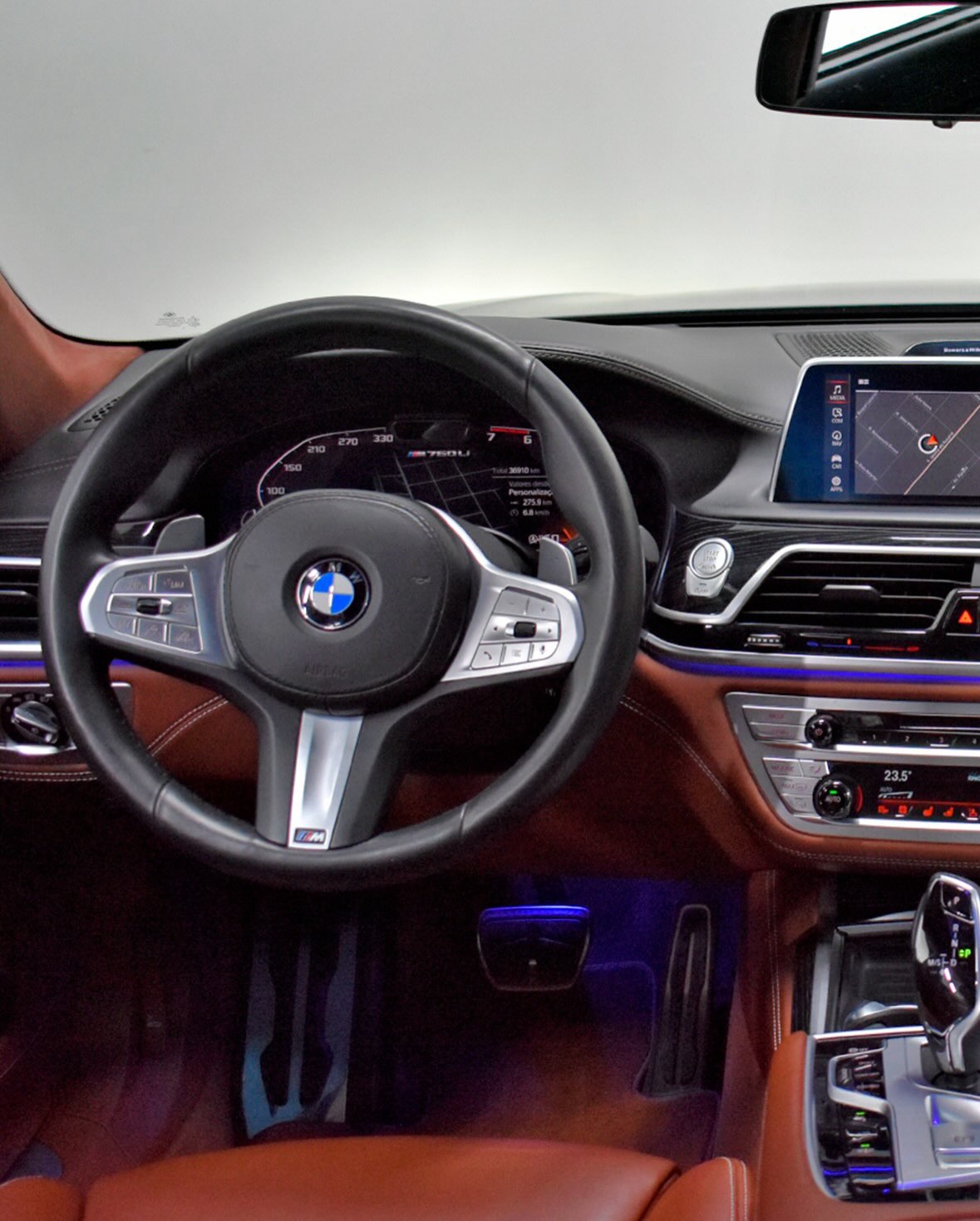 BMW M760LI TARTUFO EDITION - Imagem 4