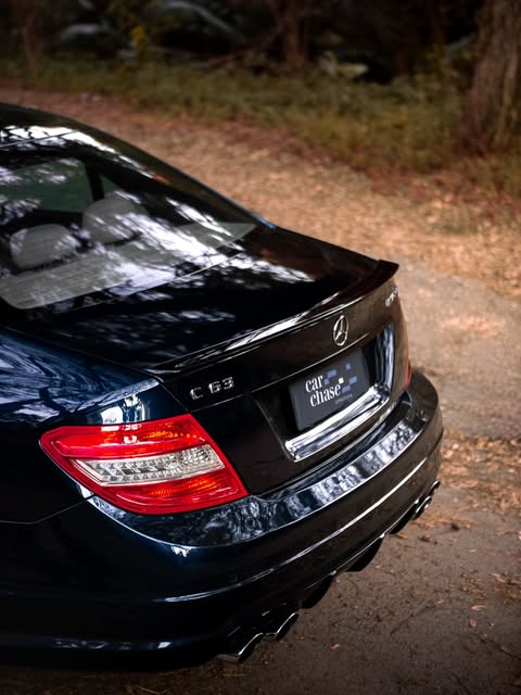 MERCEDES-BENZ C63 AMG - Imagem 6