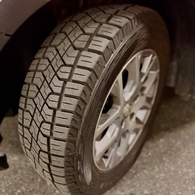 VOLKSWAGEN SAVEIRO CROSS CD - Imagem 7