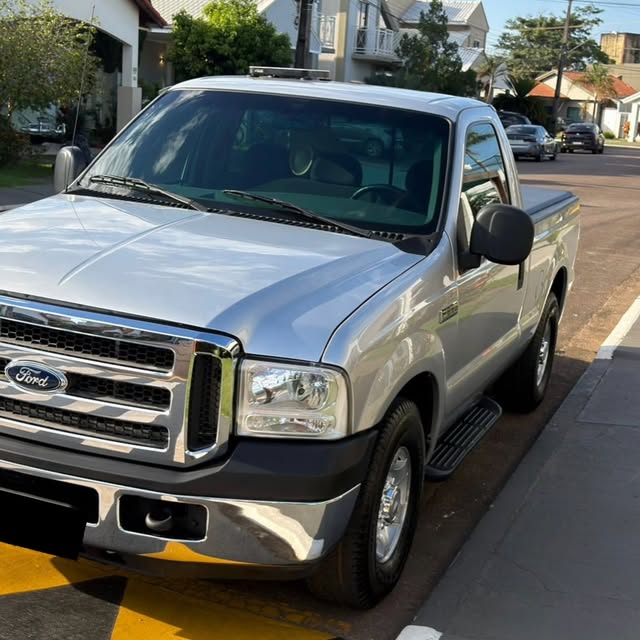 FORD F-250 XLT-L - Imagem 2