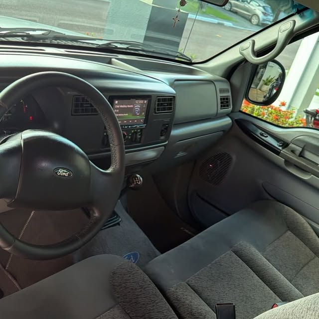 FORD F-250 XLT-L - Imagem 8