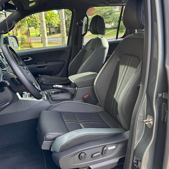 VOLKSWAGEN AMAROK EXTREME V6 - Imagem 7