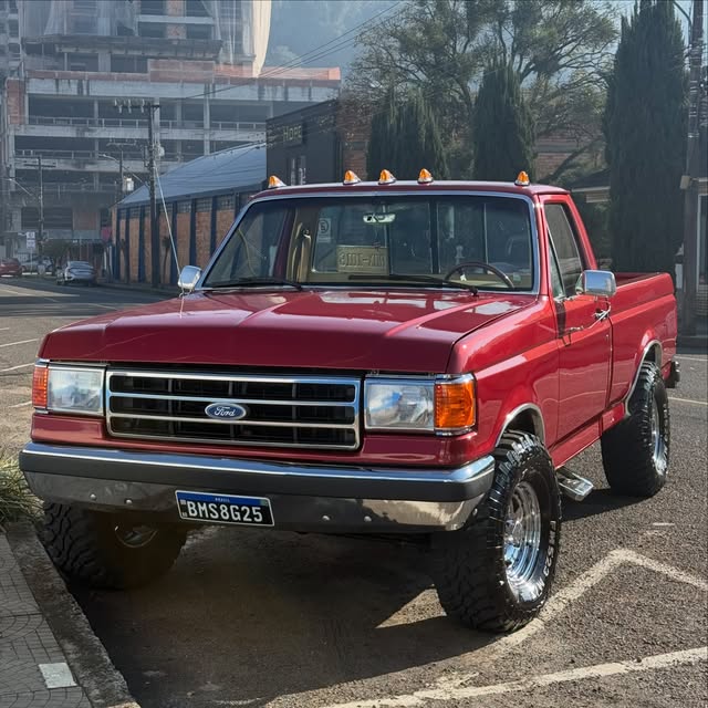 FORD F-1000 SUPER SÉRIE - Imagem 1