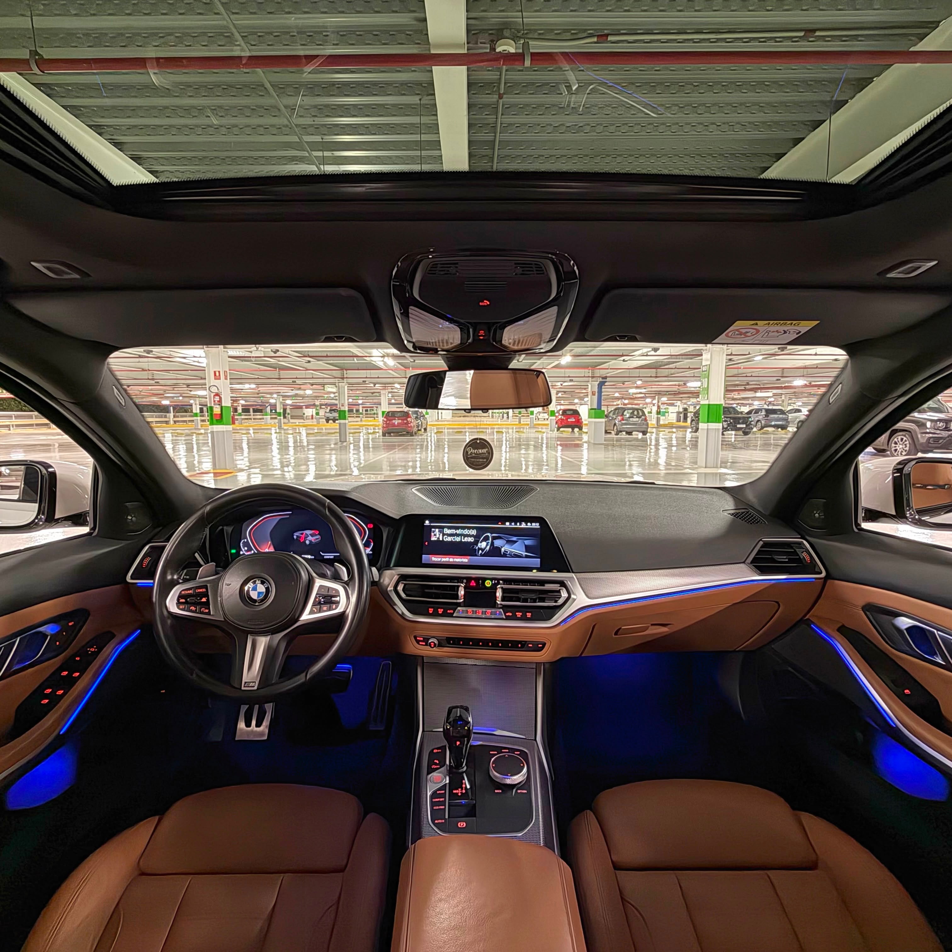BMW 320I M SPORT - Imagem 7