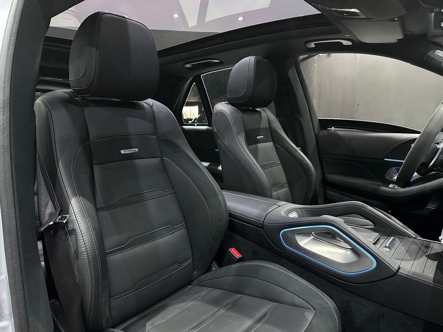 MERCEDES-BENZ GLE 53 AMG - Imagem 7