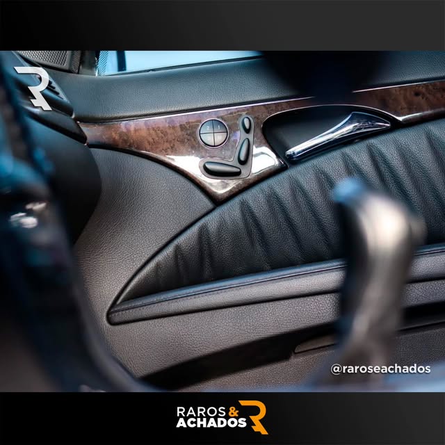 MERCEDES-BENZ E320 AVANTGARDE - Imagem 12