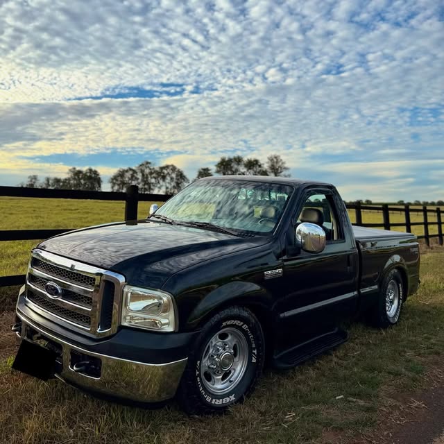 FORD F-250 XLT-L - Imagem 2
