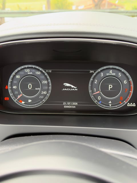 JAGUAR E-PACE P250F SPORT AWD - Imagem 12