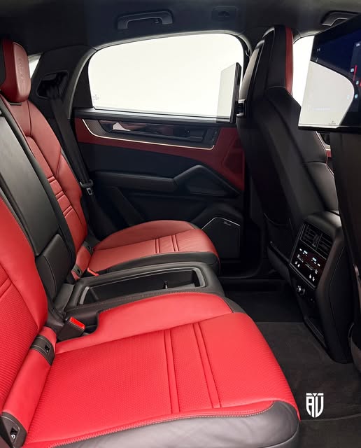 PORSCHE CAYENNE TURBO GT - Imagem 13