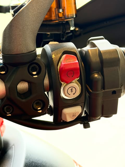 DUCATI MULTISTRADA 950 S - Imagem 14