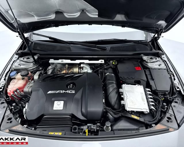 MERCEDES-BENZ CLA 45 S AMG 4MATIC+ - Imagem 5