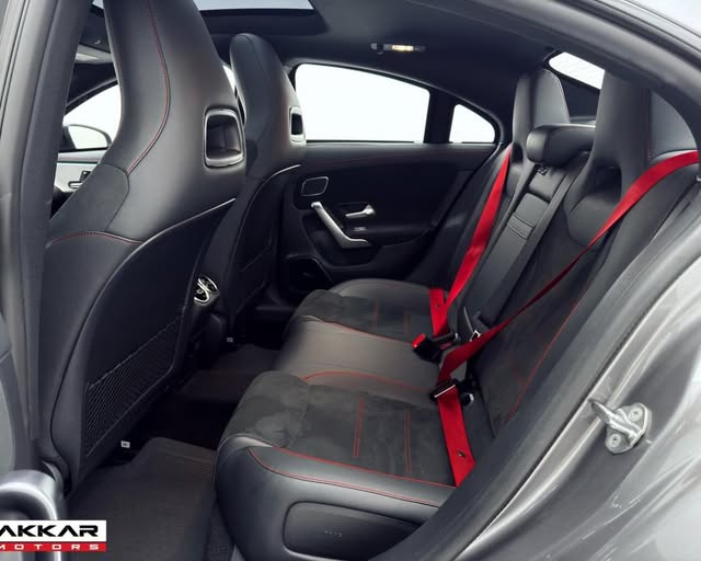 MERCEDES-BENZ CLA 45 S AMG 4MATIC+ - Imagem 9
