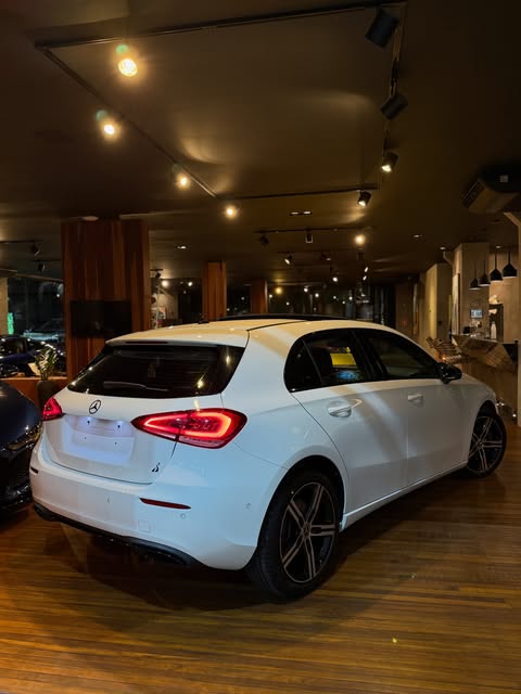 MERCEDES-BENZ A250 VISION - Imagem 17