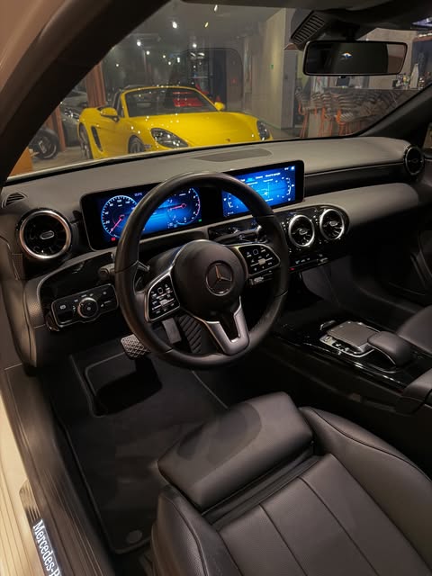 MERCEDES-BENZ A250 VISION - Imagem 8