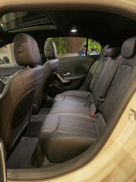 MERCEDES-BENZ A250 VISION - Imagem 9