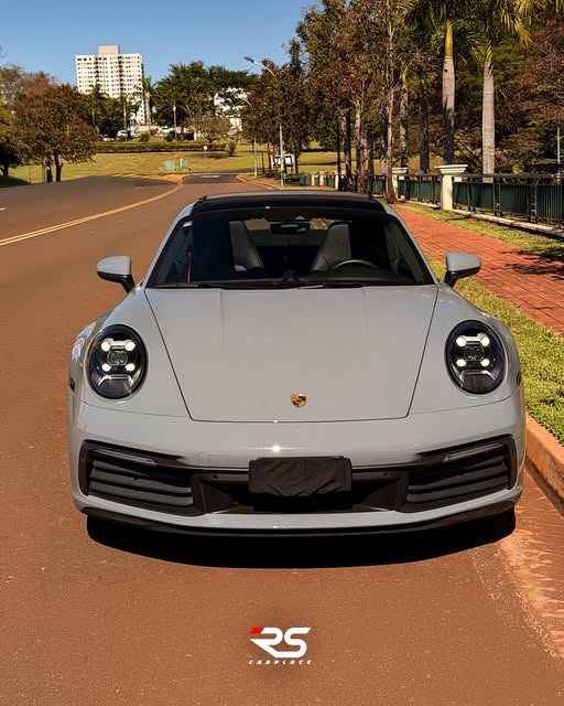 PORSCHE 911 CARRERA - Imagem 2