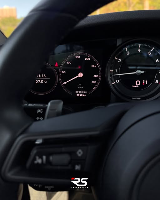 PORSCHE 911 CARRERA - Imagem 10