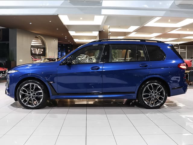 BMW X7 M60I - Imagem 2