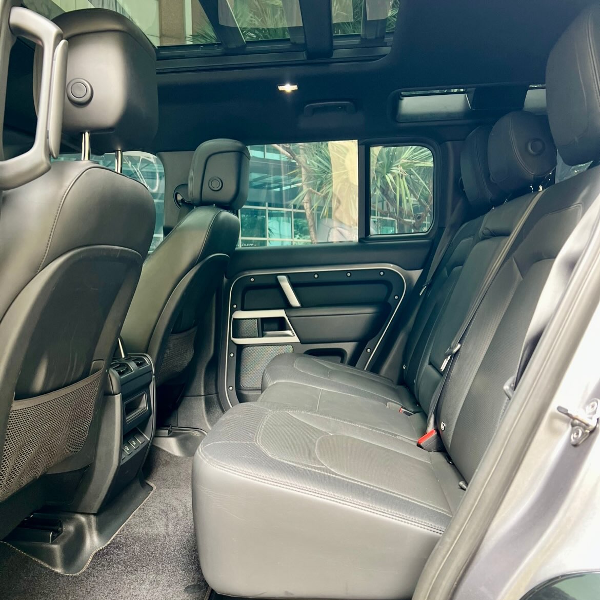 LAND ROVER DEFENDER HSE X-DYNAMIC MHEV - Imagem 8