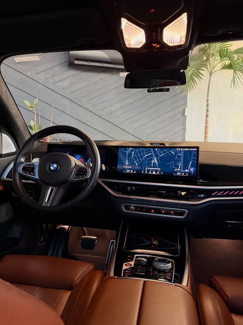 BMW X7 M60I - Imagem 3