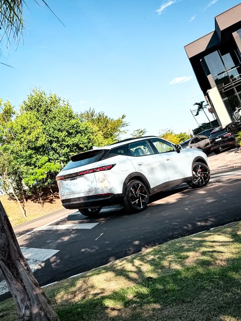 OMODA 7 PRESTIGE DHT - Imagem 9