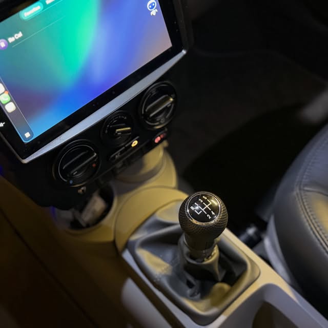 VOLKSWAGEN NEW BEETLE - Imagem 11