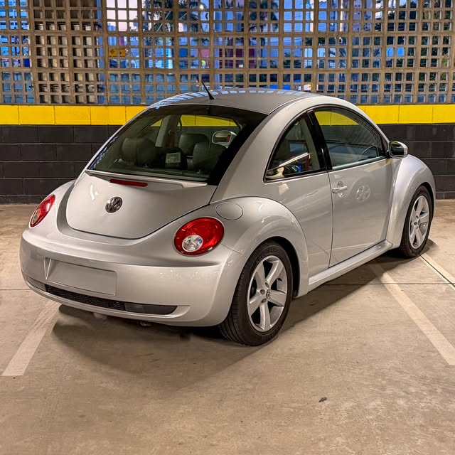 VOLKSWAGEN NEW BEETLE - Imagem 4