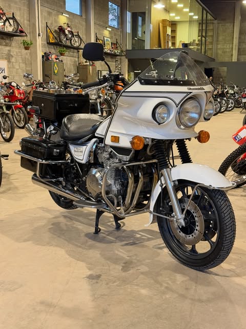 KAWASAKI KZ 1000 POLICE - Imagem 1
